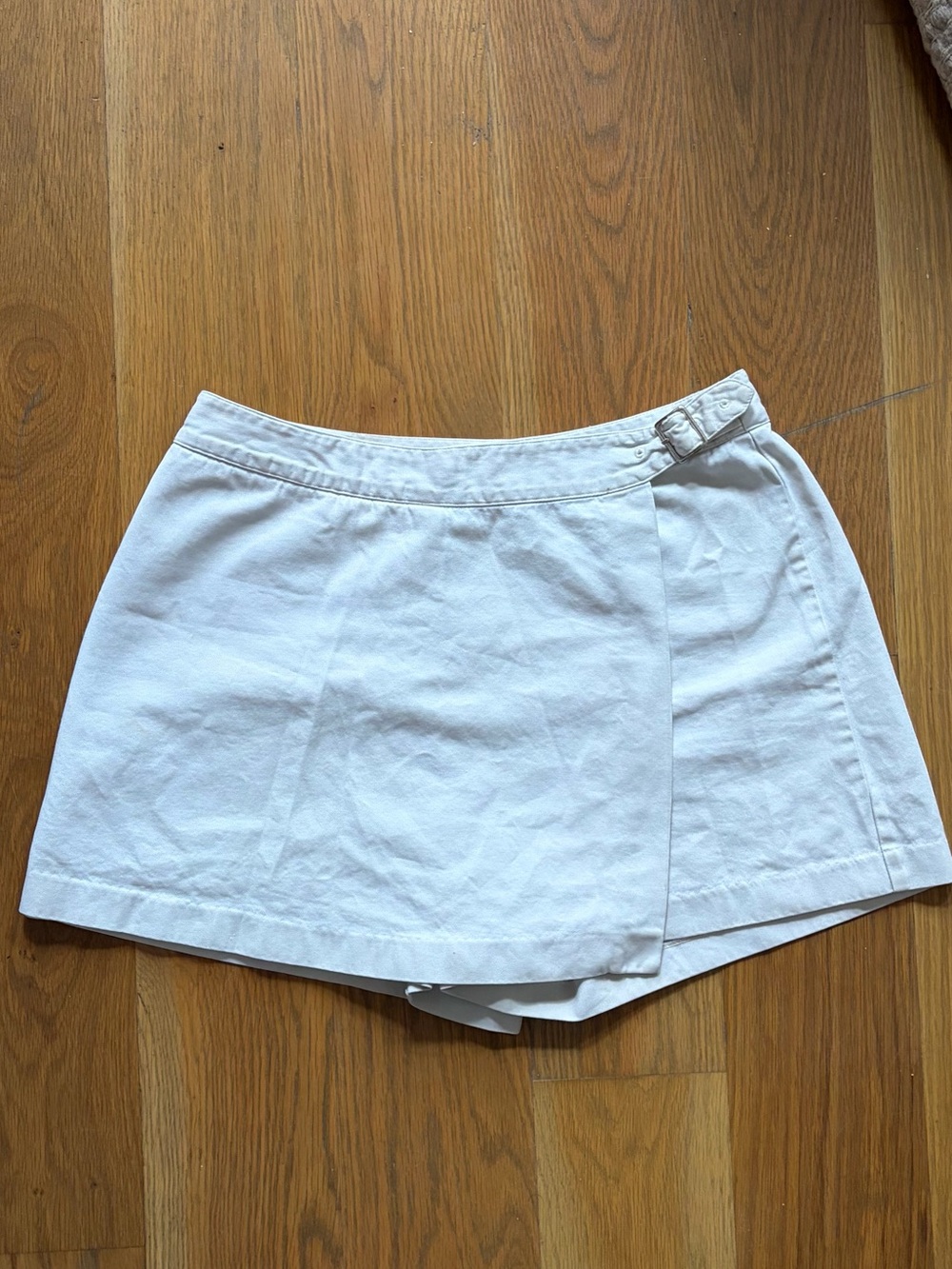 GAP Khaki Mini Skort with Side Buckle Detail